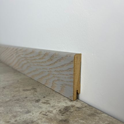 Плінтус MDF шпонований Дуб сірий MDF-D6005